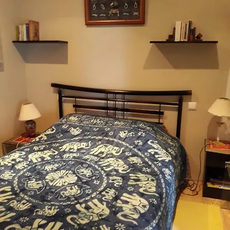 Paisibles Sur La Cote Fleurie.