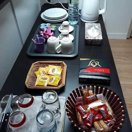 Konukevi Paisibles Sur La Cote Fleurie. Trouville-sur-Mer